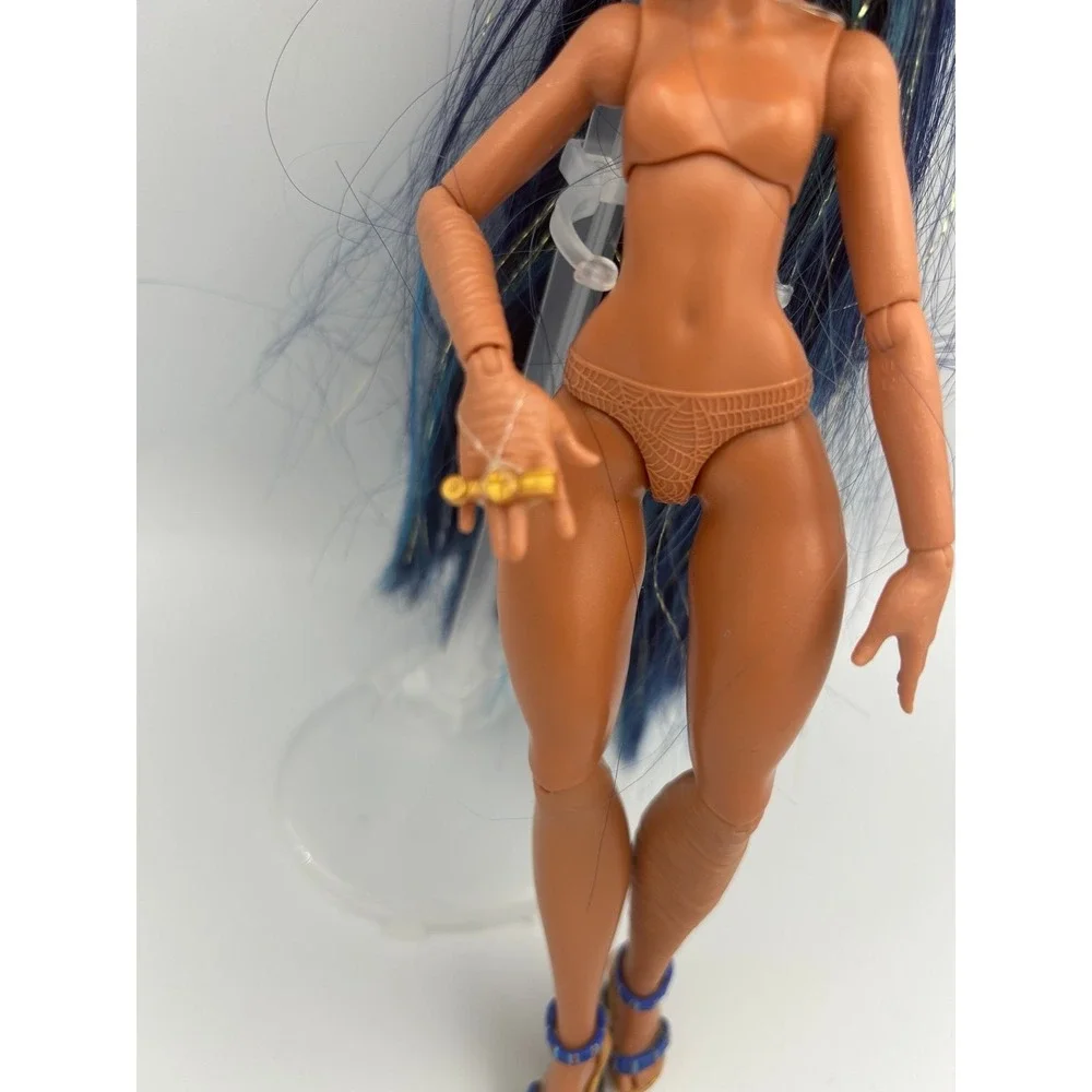 Monster High Monster Ball Cleo De Nile fashion doll